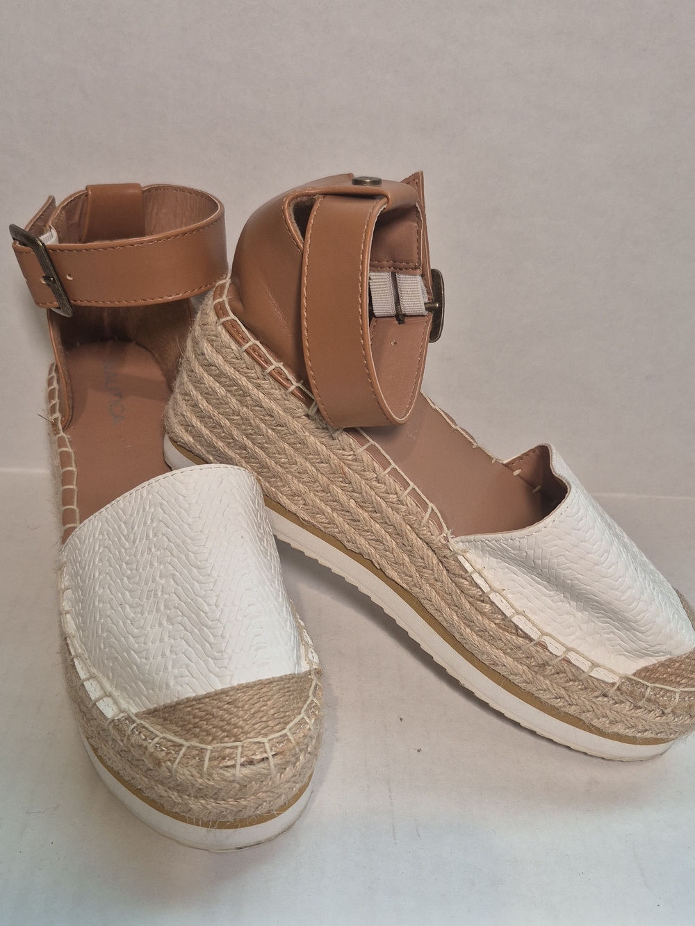 Nautica Womens White and Tan Espadrille Wedge Sandals Size 5.5